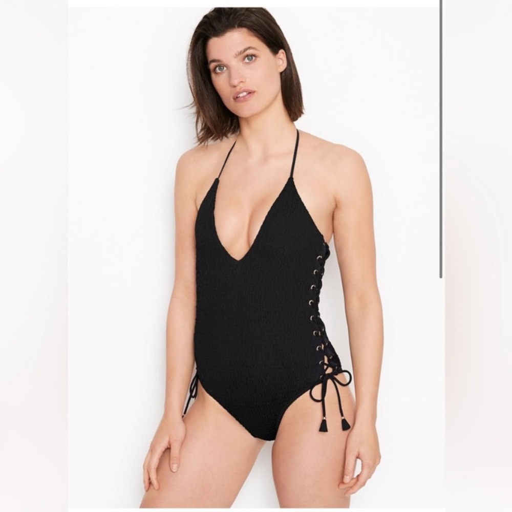 Victoria’s Secret plunge swimsuit
